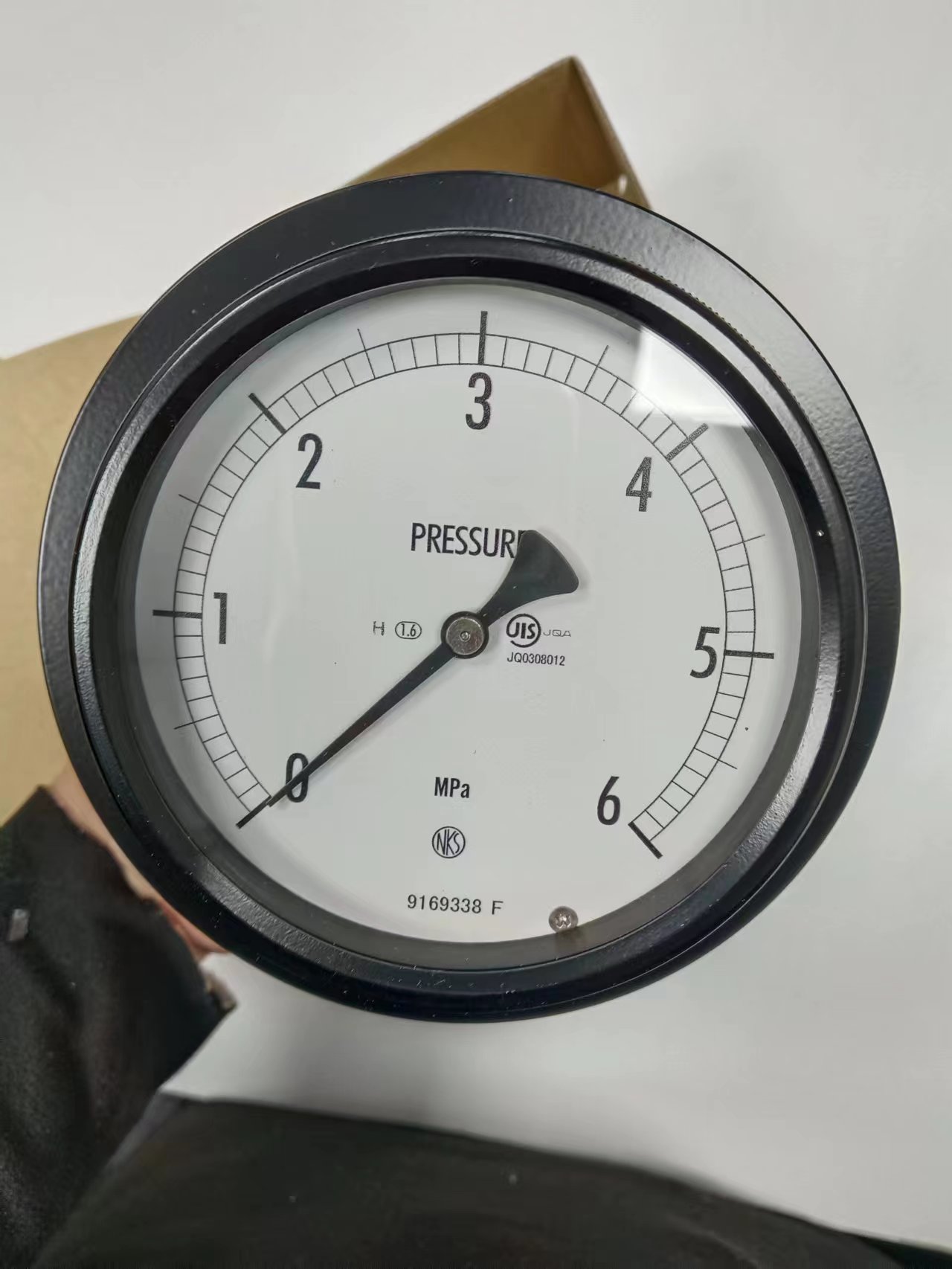 日本NAGANOKEIKI长野计器压力表BE15-143-4B000000xxJ0 0-6MPA