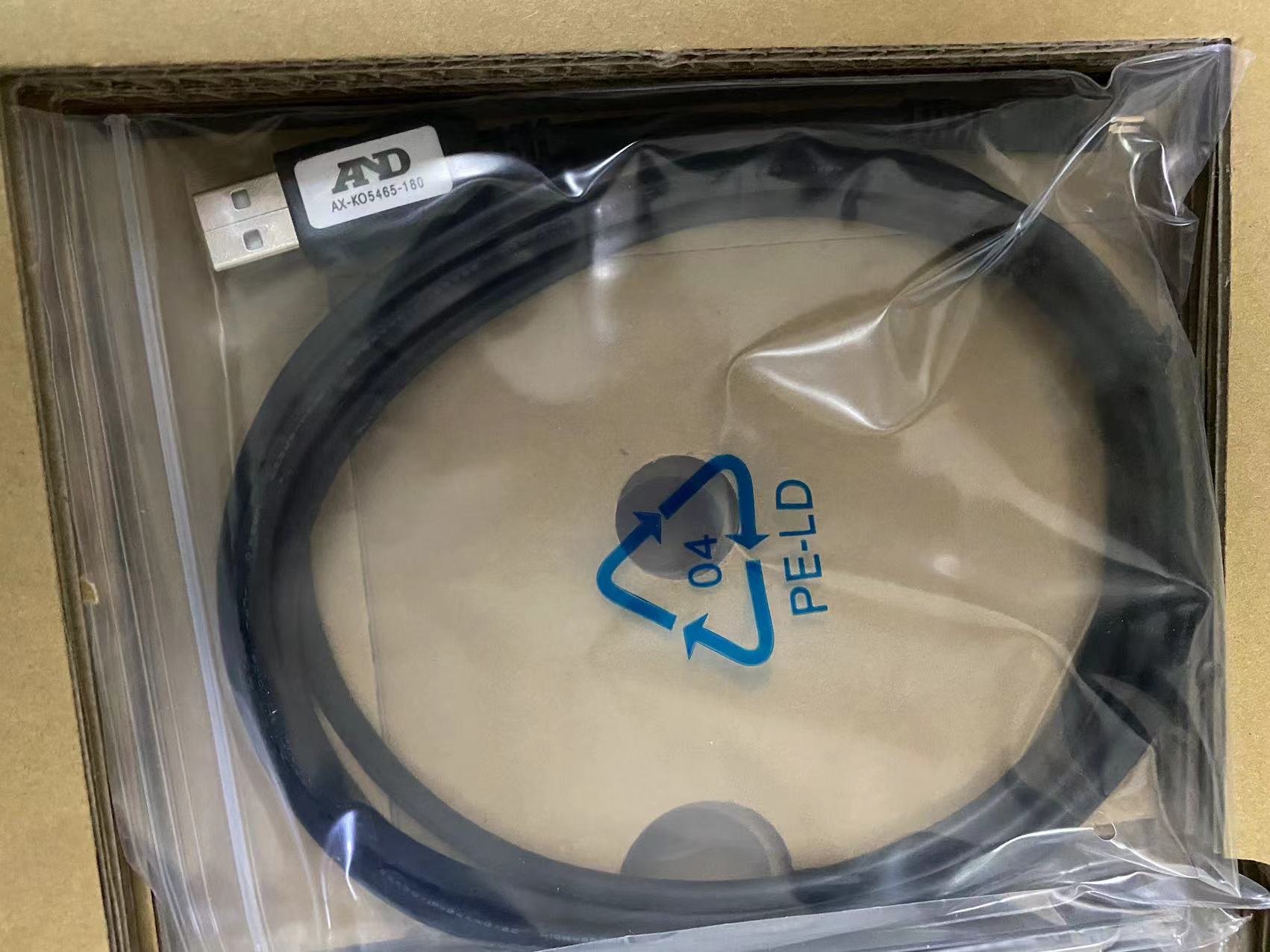 AND 爱安德内置砝码的防尘防水天平USB连接线AX-K05465-180