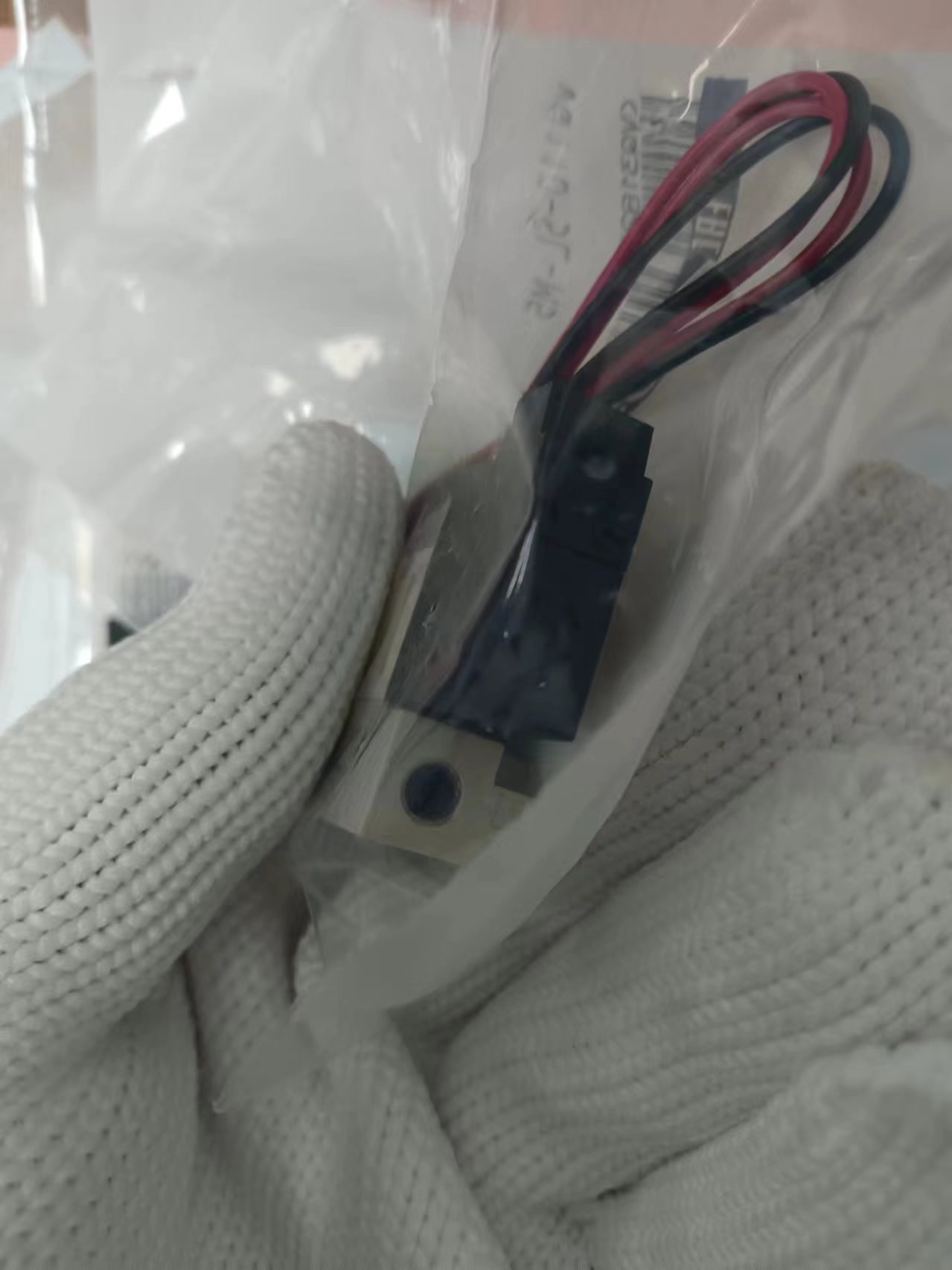SMC 先导式五通电磁阀 VQ110-5L