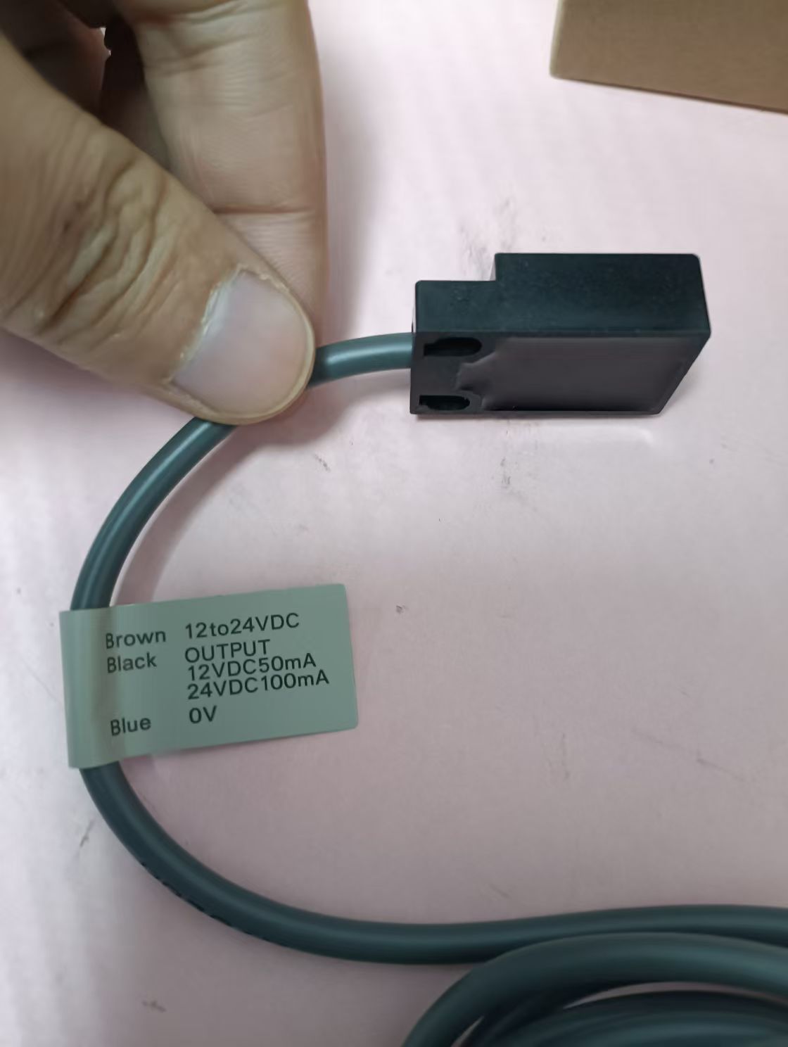 OMRON 欧姆龙 接近传感器   TL-W5MB1 2M