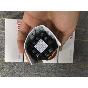 IDEC和泉紧急按钮 XW1E-TV403Q4MR
