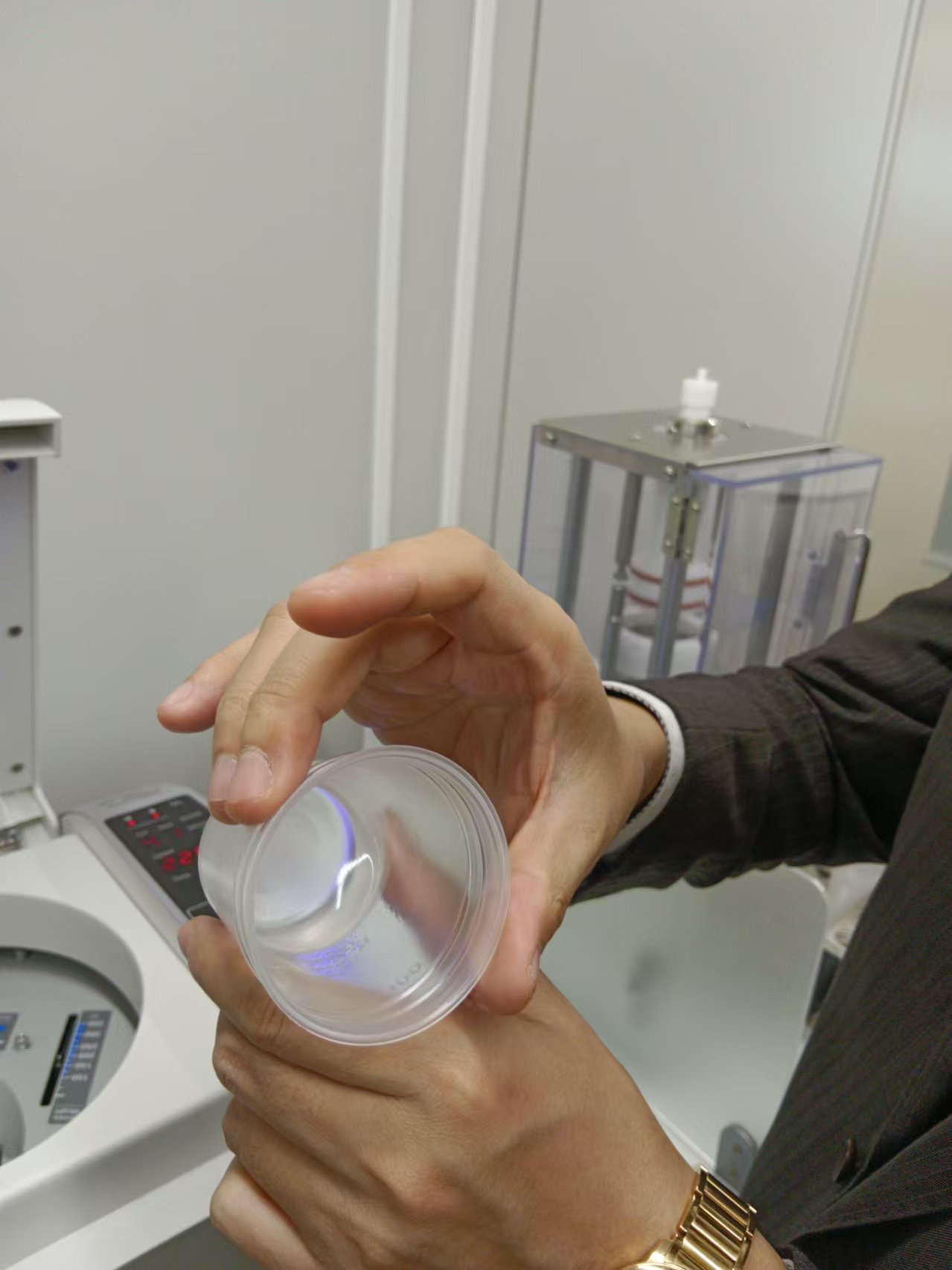 KAKUHUNTER写真化学 SK-3000TII 低旋转离心脱泡机【江崎】中部周生 (2).jpg