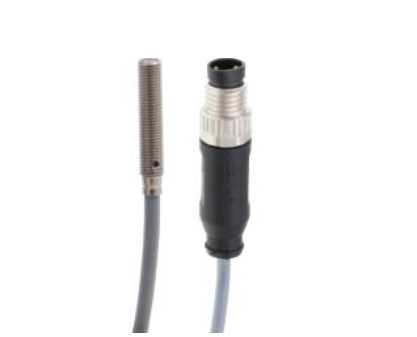 德国IPF感应式传感器IB040174