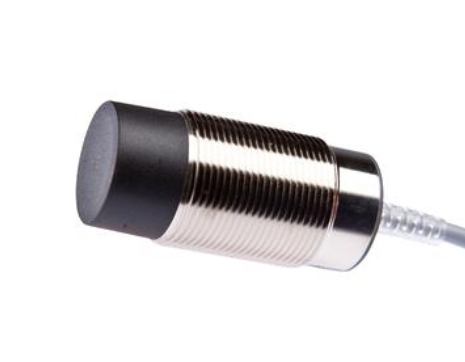 德国IPF感应式传感器IM300100