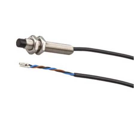 德国IPF感应式传感器IN08E242