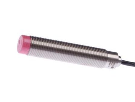 德国IPF感应式传感器IN12C230