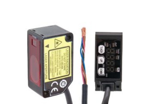 德国IPF激光传感器PT440304