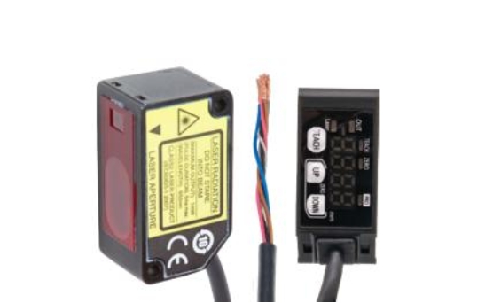 德国IPF激光传感器PT440302