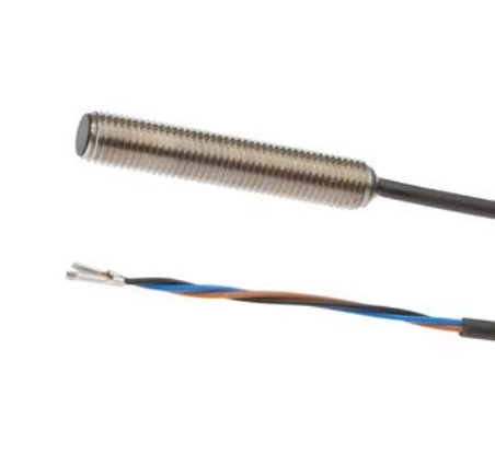 德国IPF感应式传感器IB08A256