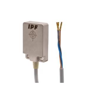 德国IPF感应式传感器IC210206