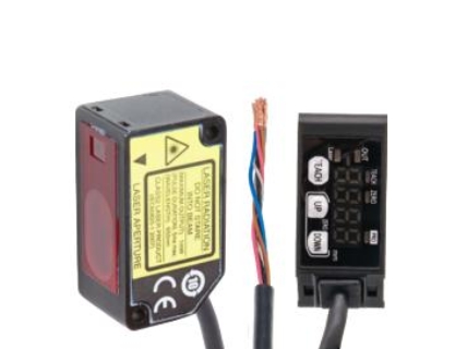 德国IPF激光传感器PT440301