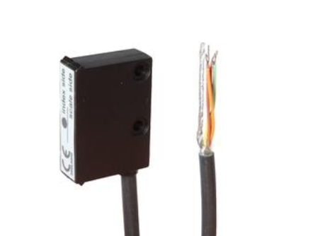 德国IPF线性测量传感器MW110406