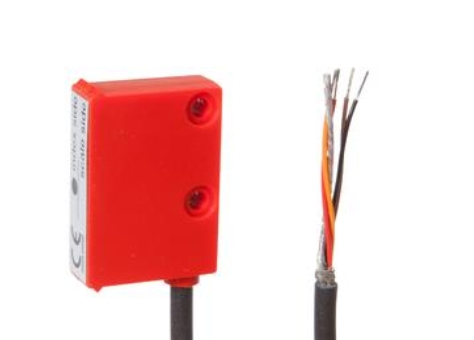 德国IPF位移传感器MW100105