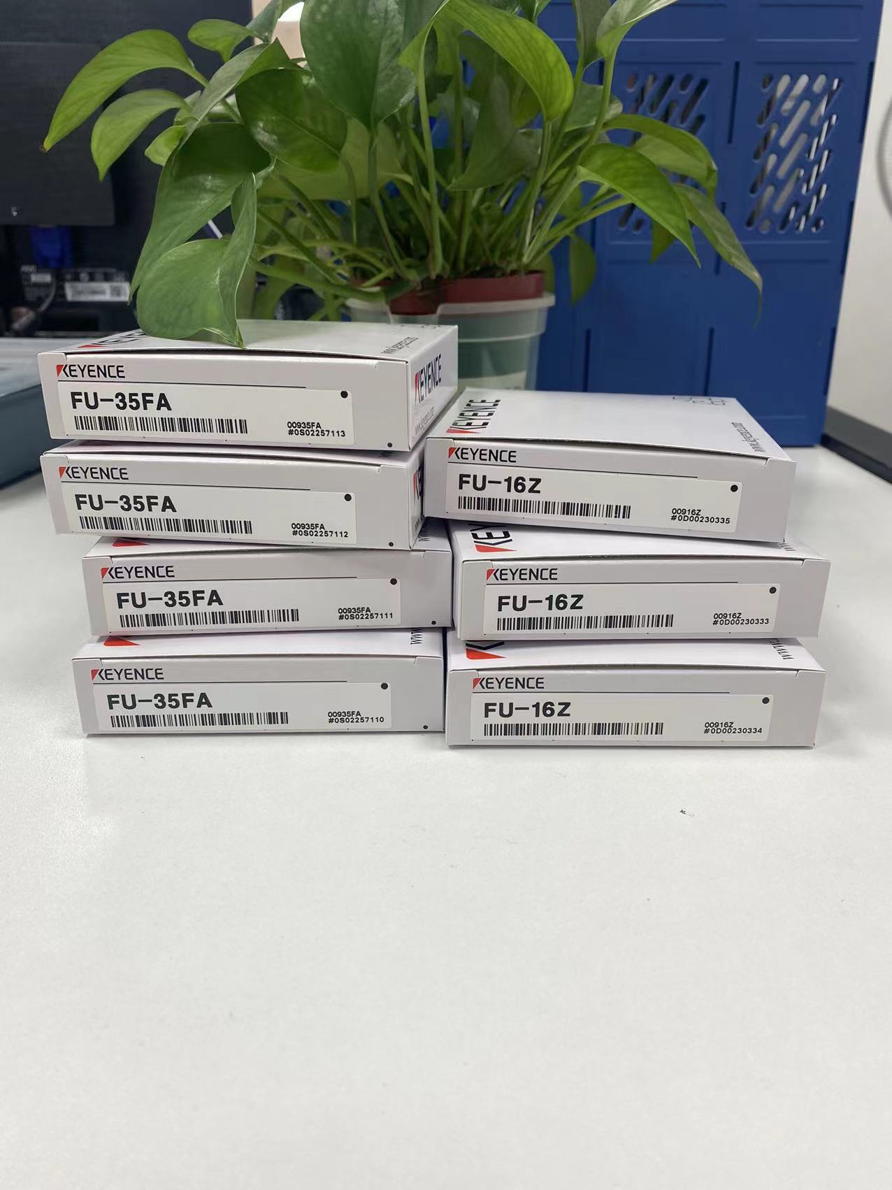日本KEYENCE基恩士 光纤传感器 FU-35FA 【江崎】中部地区办事处现货 (1).jpg